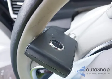 2025 Volvo Xc90 Plug-In Hybrid T8 Ultra 7-Seater from USA, damaged, VIN YV4H60PF5S1314734